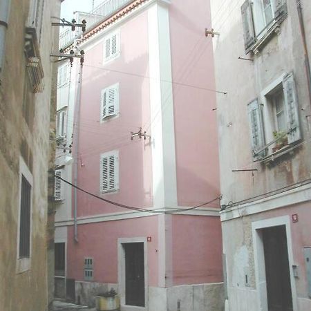 Ferienwohnung Tartini - Private Roof Terrace - Self Check-In Piran Exterior foto